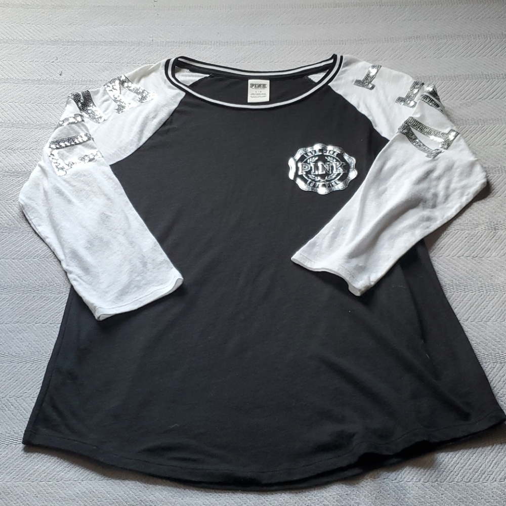 NWOT TEE!